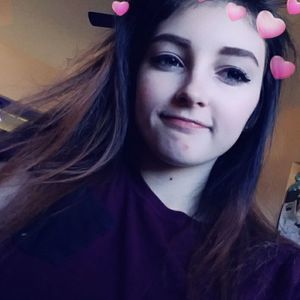 Meet your Posher, Leah